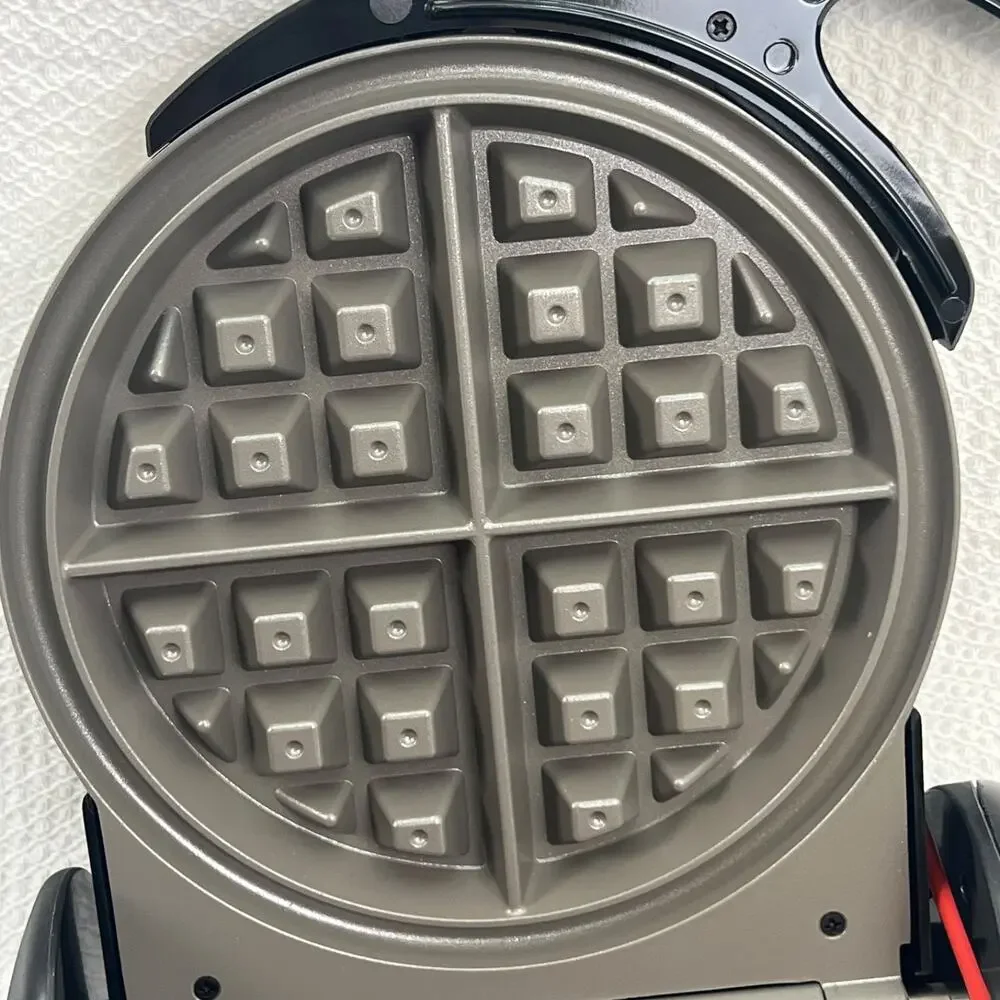 Presto FlipSide Belgian Waffle Maker 0351004 Ceramic Rotating Tested Working
